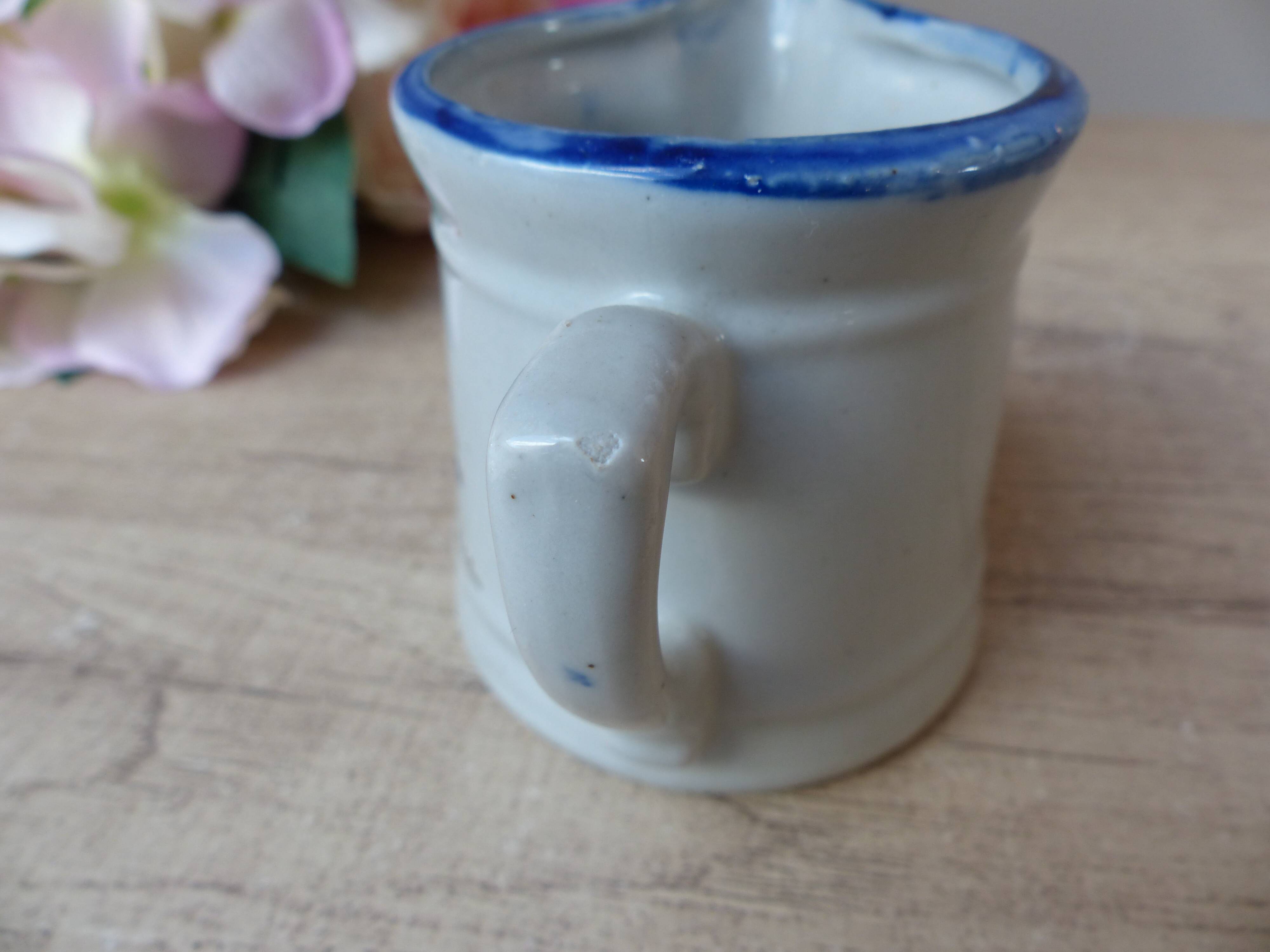 Vintage Taiwan Coffee Set, 6 Pieces, 1 Coffee Pot, 4 Cups, 1 Milk Jug, Tree of Life Pattern