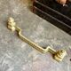 Fireplace fender in gilded bronze