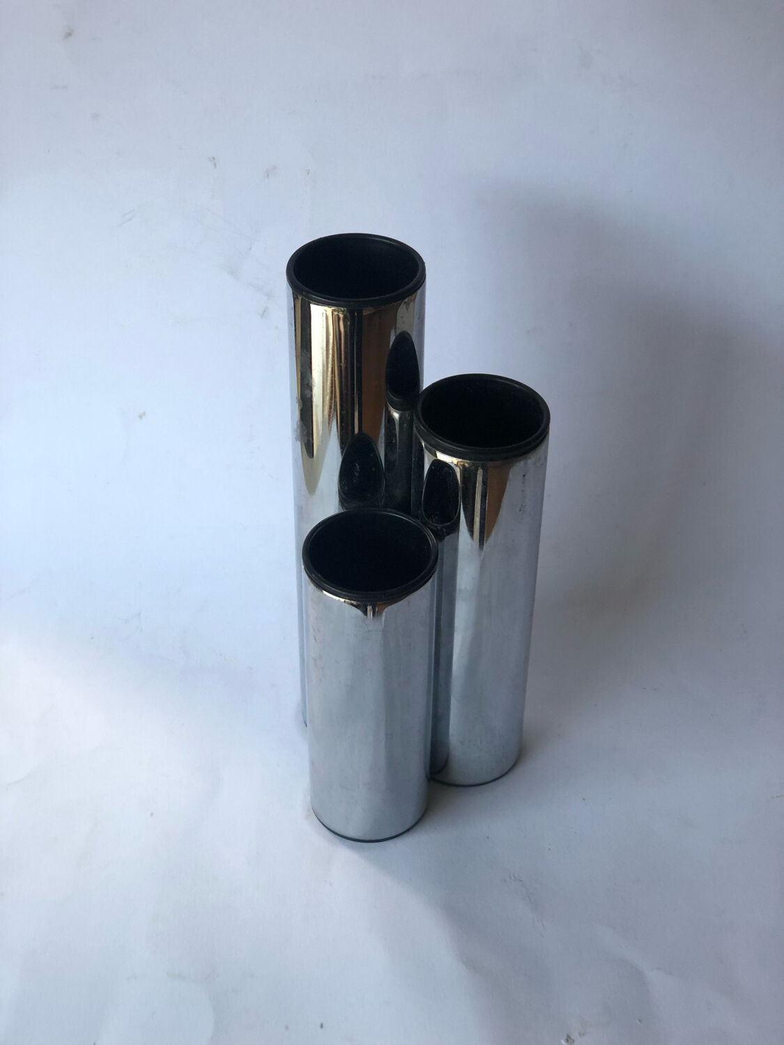 1970 metal triptych vase