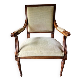 Fauteuil de style Louis XVI - En bois mouluré et garniture en velours vert clair