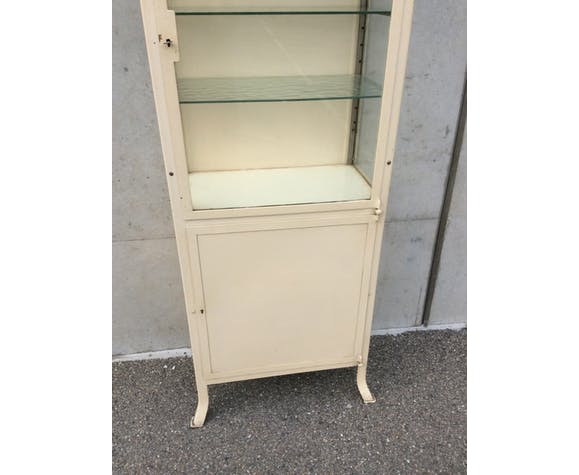 Medical cabinet metal medicine vintage 1960
