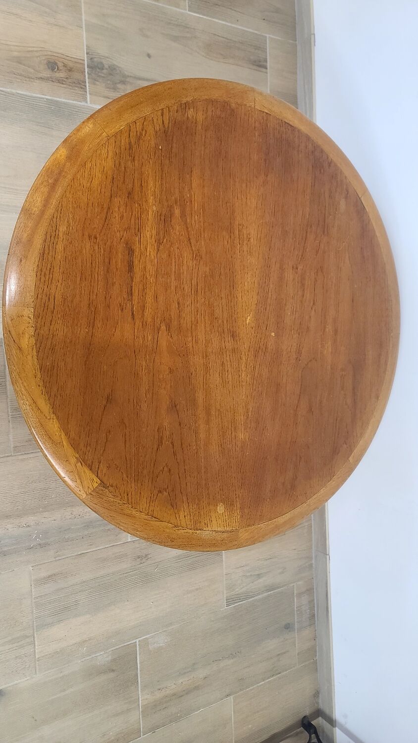 Round vintage coffee table in teak and rattan