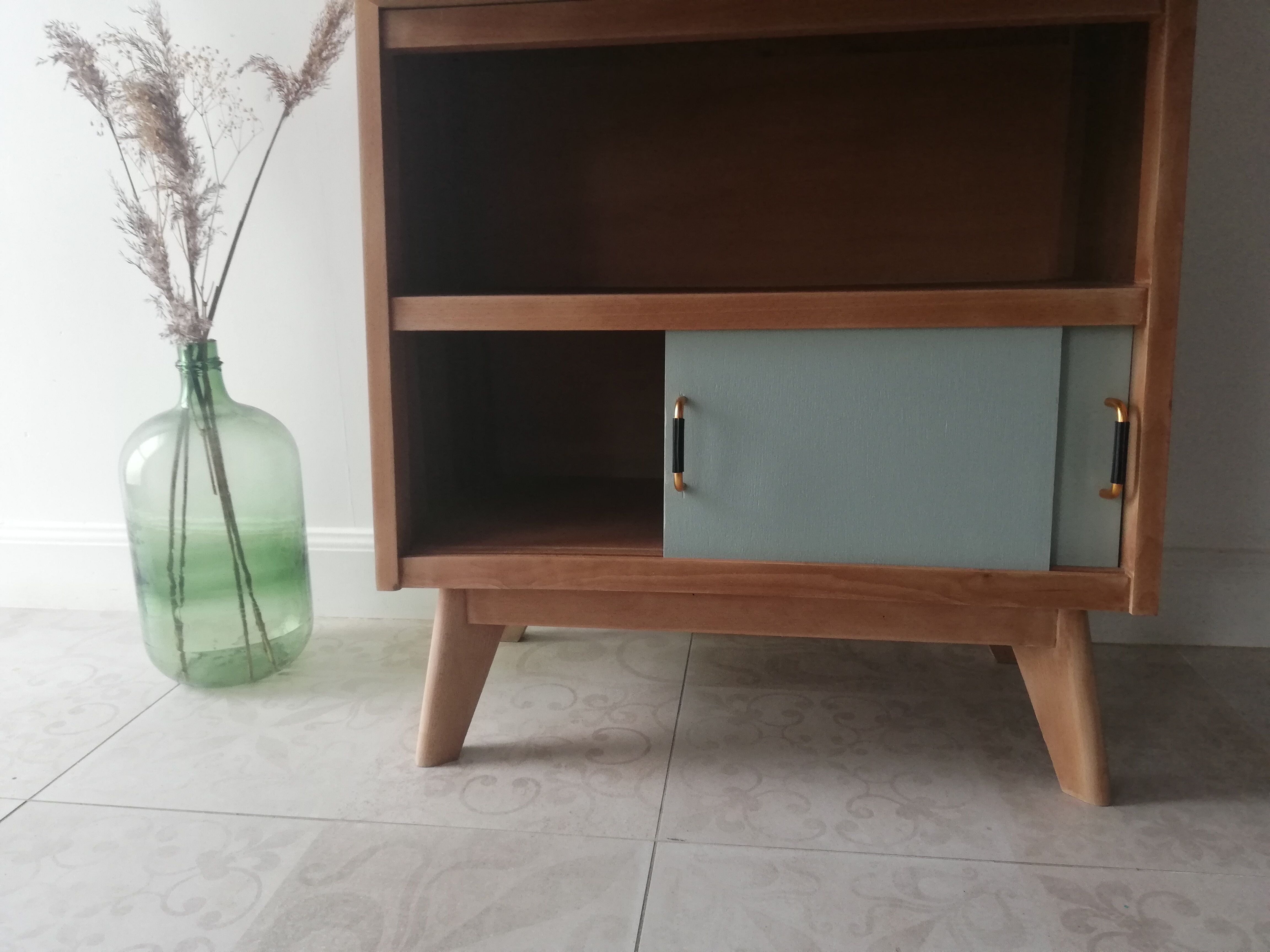 Vintage 50s office secretary