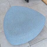 Triangular pouf