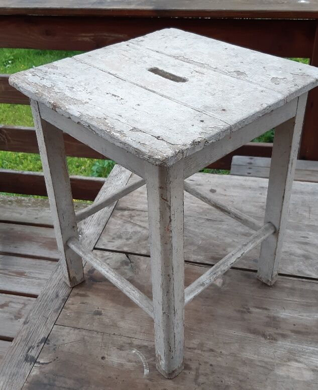 Patinated workshop stool 1930