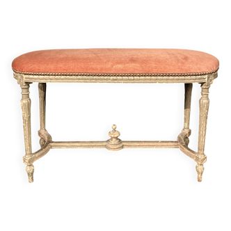 Piano bench