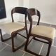 Paire de chaises Baumann modèle traîneau
