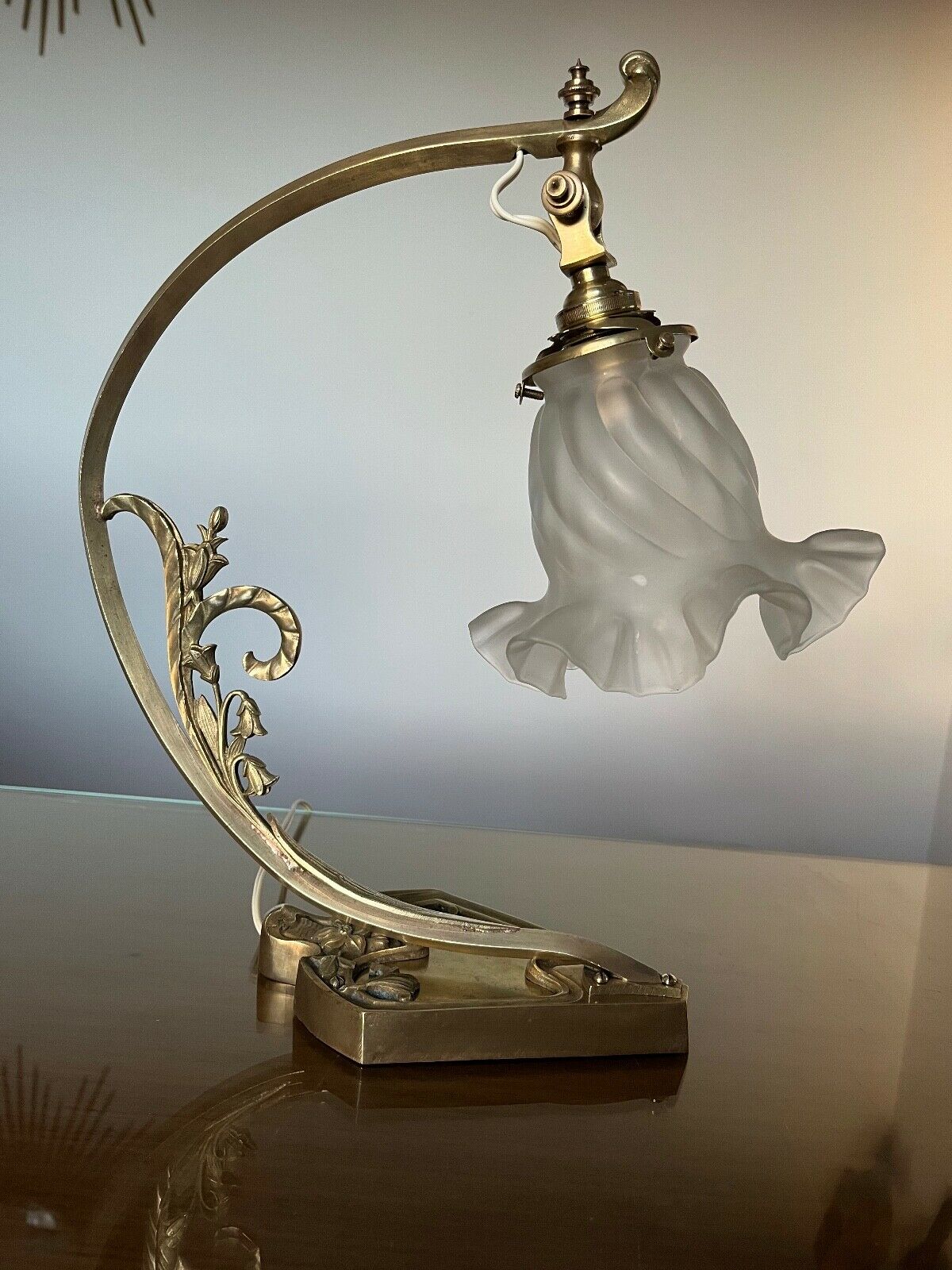 Art Nouveau bronze lamp 20 years