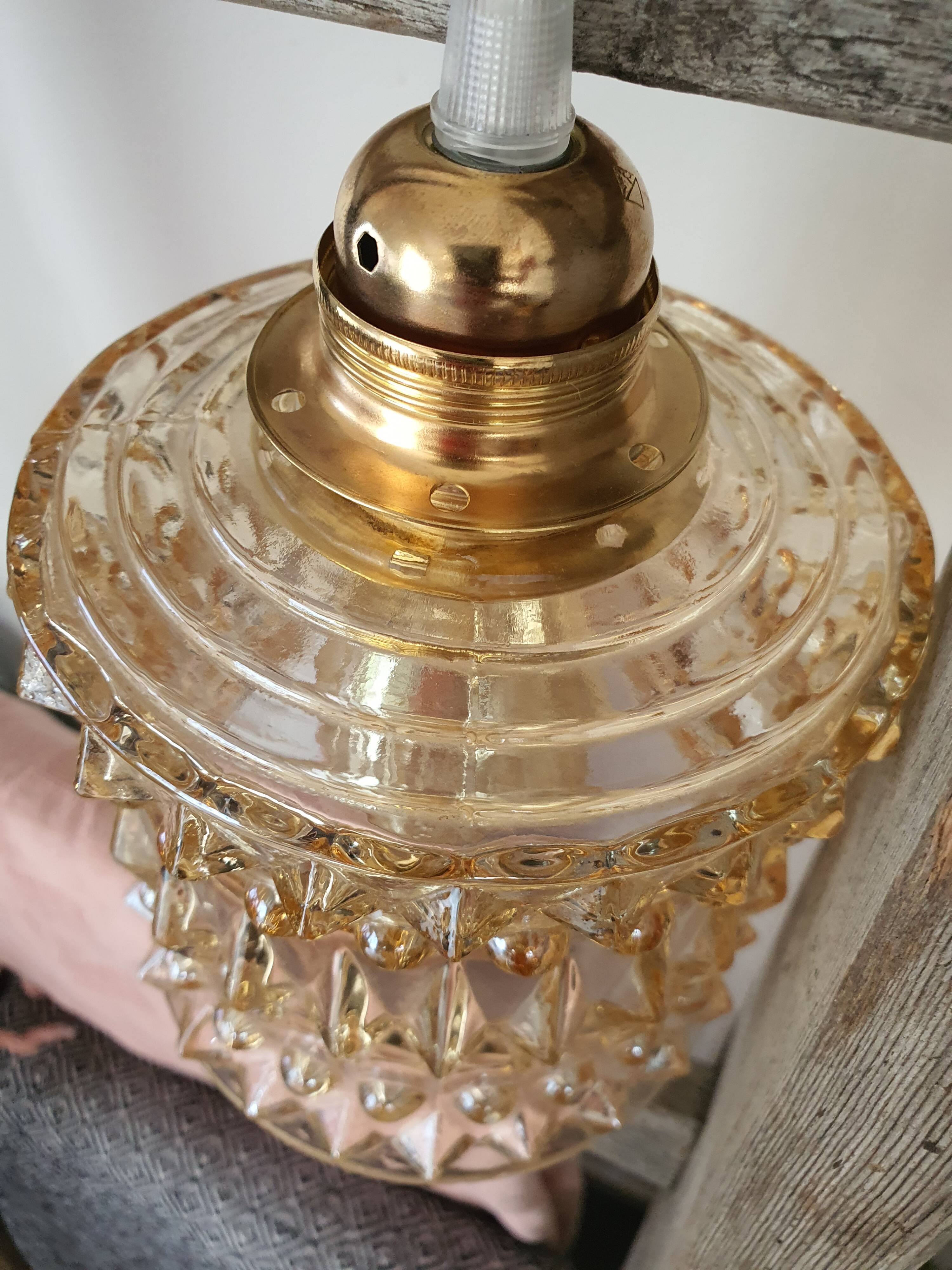 Vintage hanging lamp