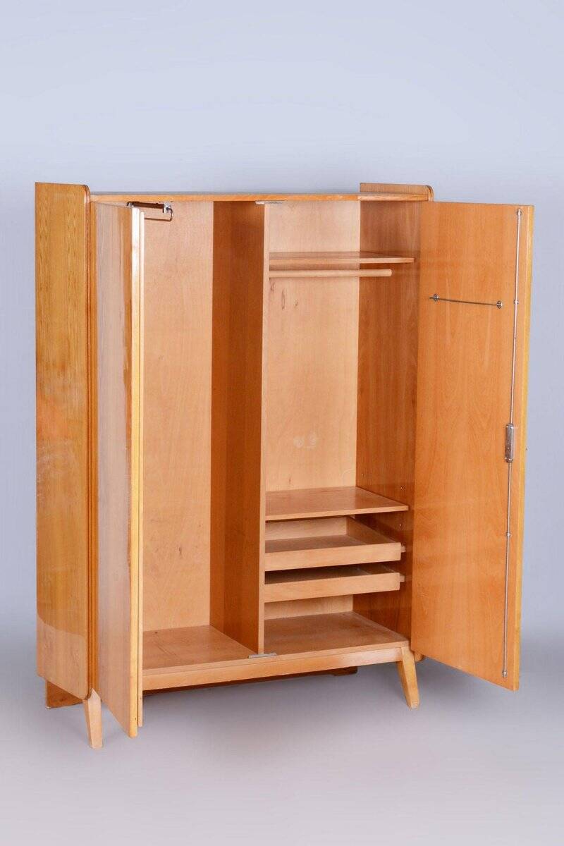 Mid-Century Modern Wardrobe in Ash from Tatra Pravenec, Czech, 1950s