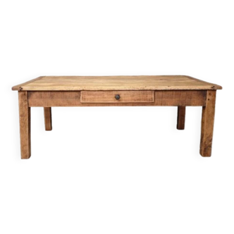 Table basse de ferme