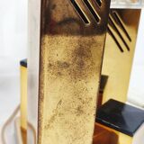 Lámpara de mesa de metal. Italia,1970s.