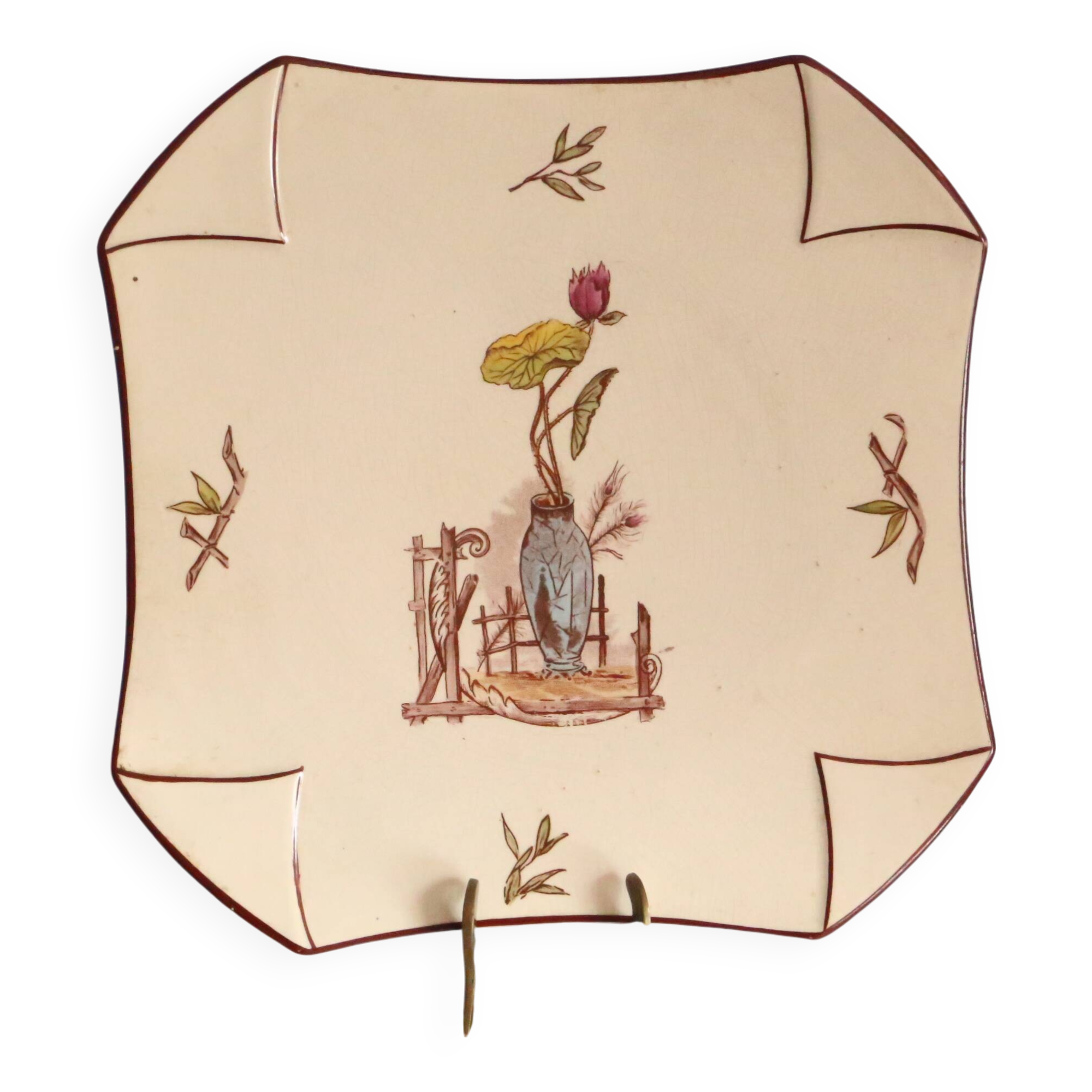 Assiette octogonale Lunéville