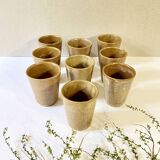 Ensemble de 9 gobelets en grès Digoin
