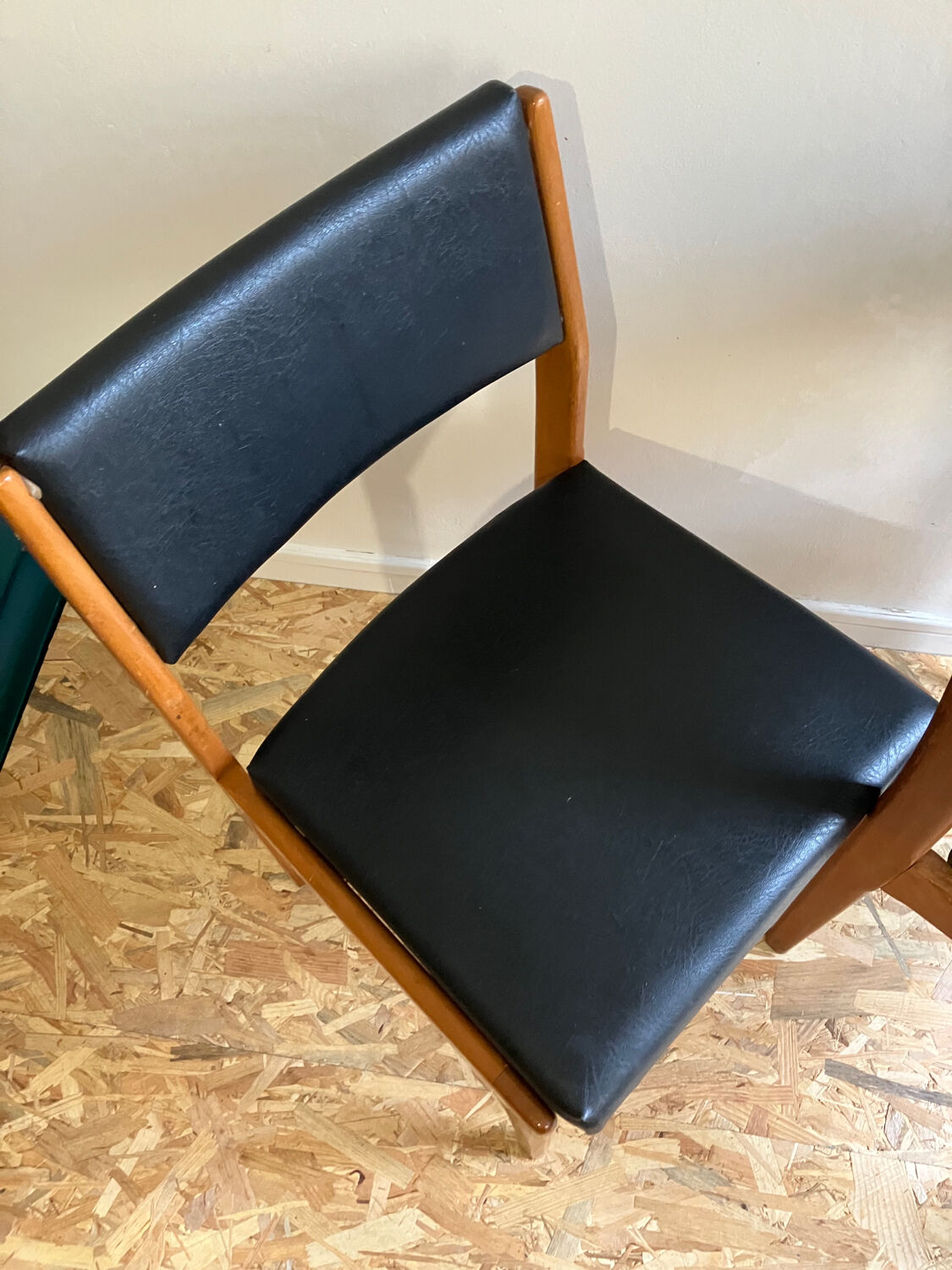 Set of 4 chairs