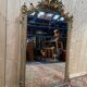 Miroir Napoléon III en bois et stuc doré