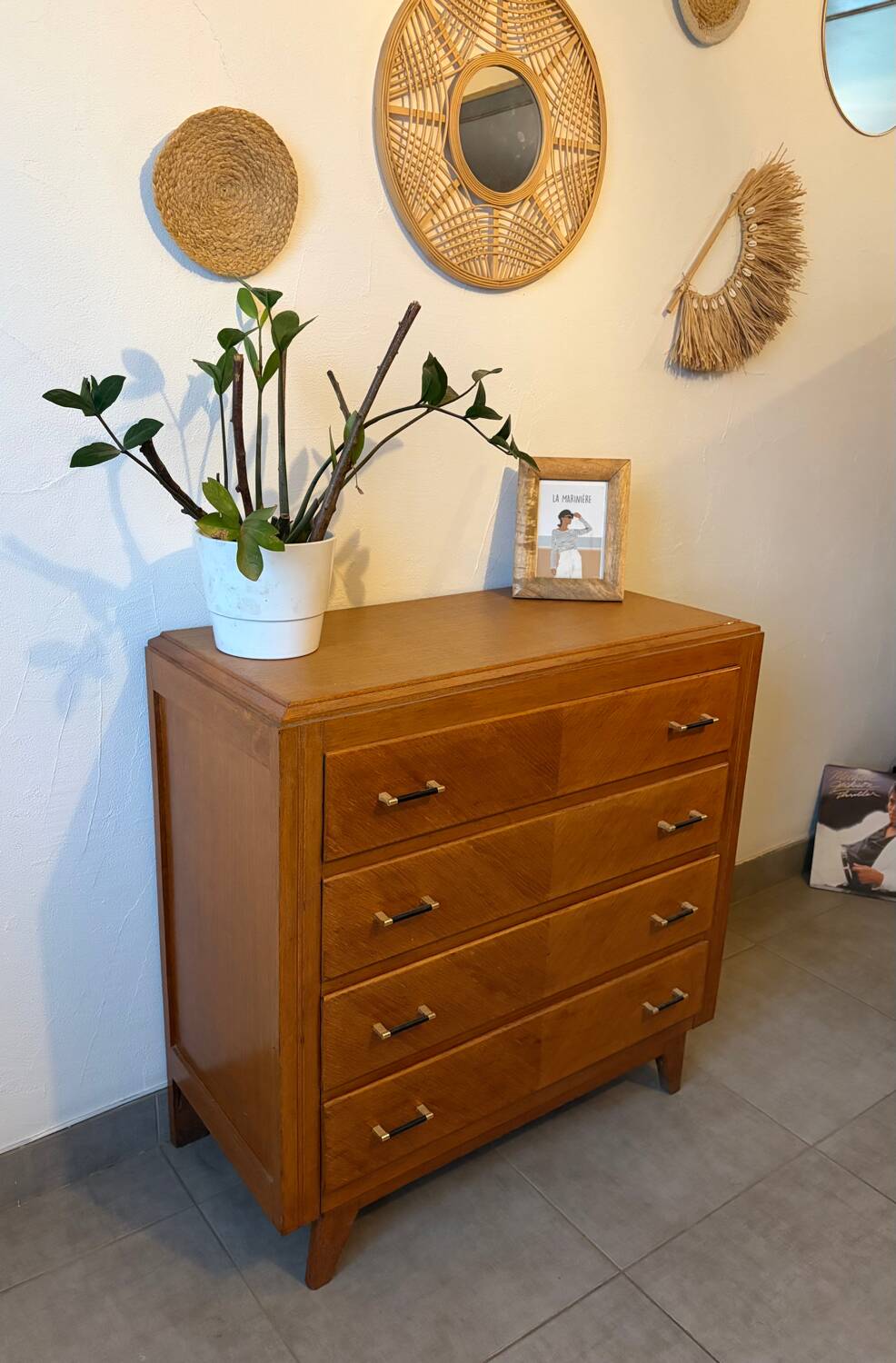 Très belle commode vintage en chêne miel
