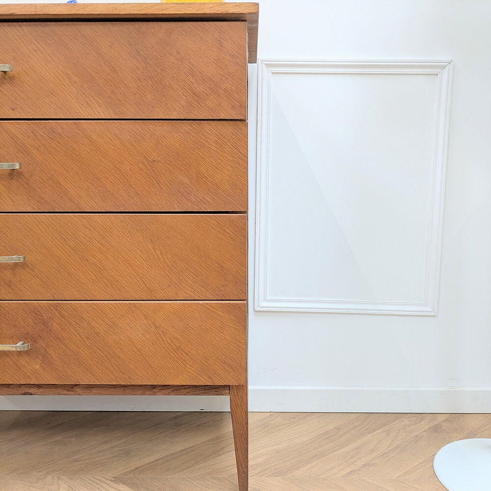 Vintage chest of drawers