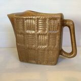 Pitcher imitation cane slip