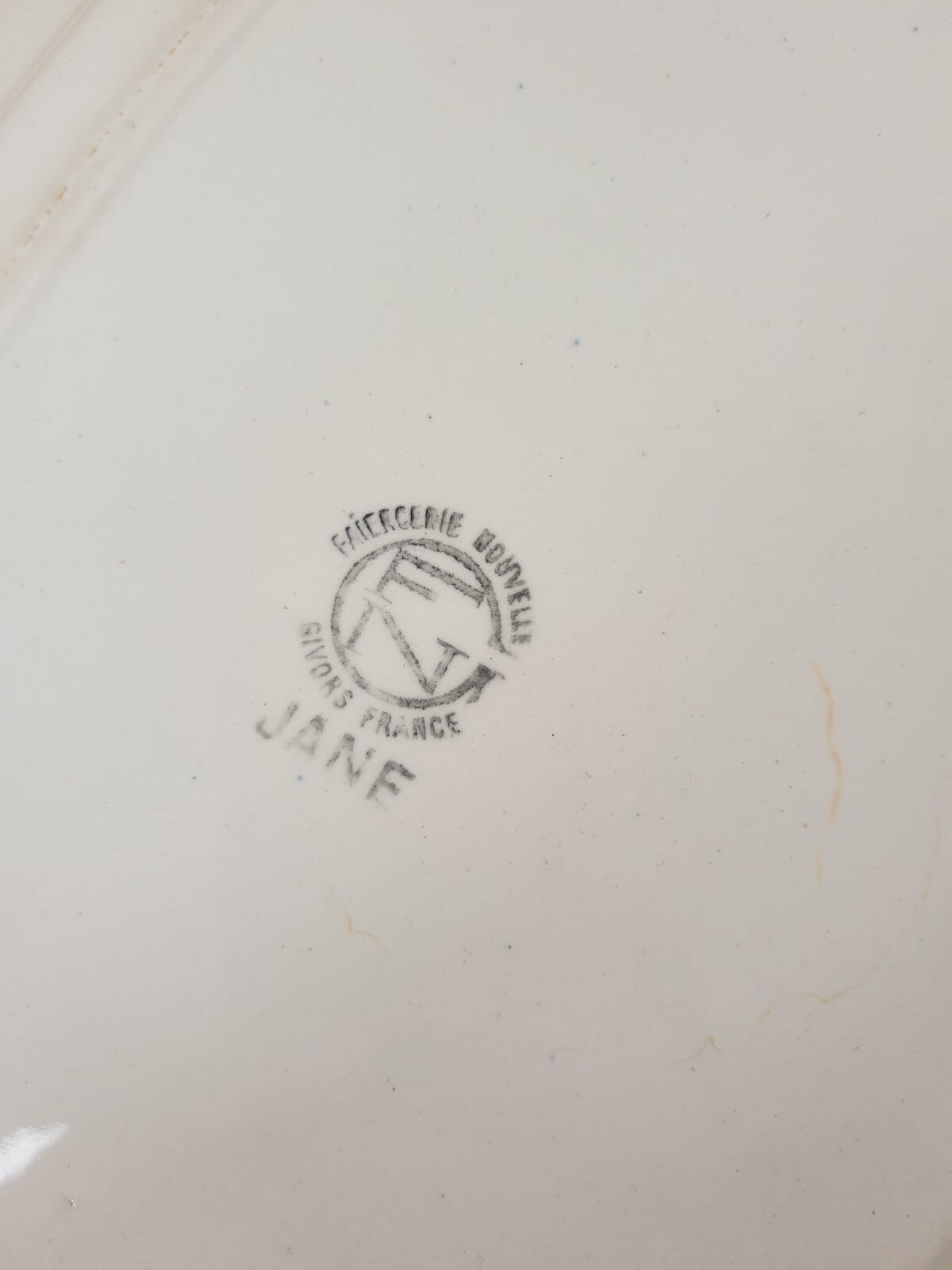 Serving dish Faiencerie new Givors France Jane
