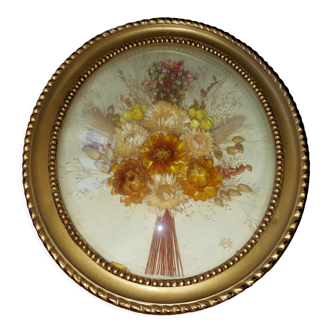 Oval frame domed dried flowers occasion