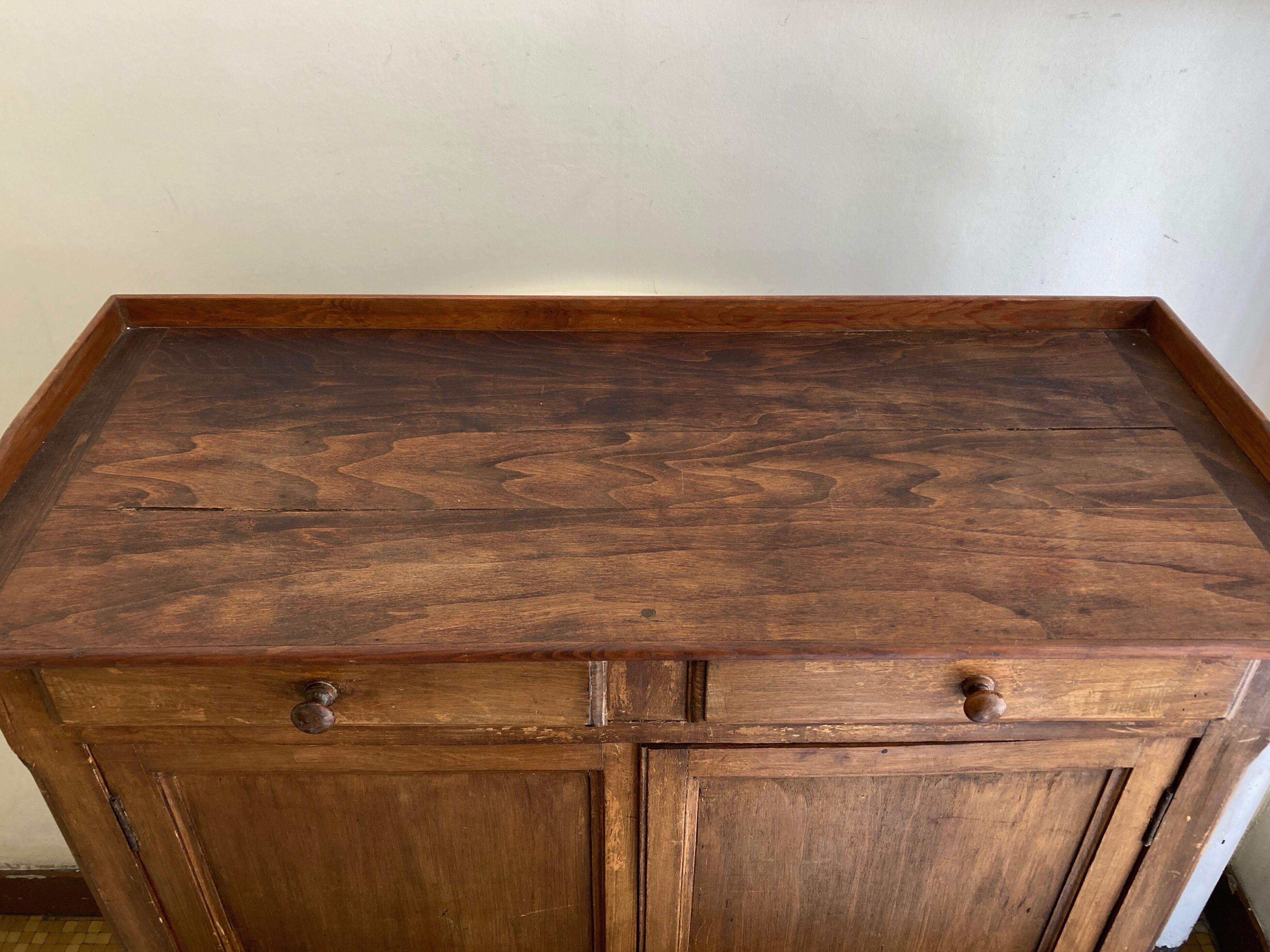 Parisian buffet 1950