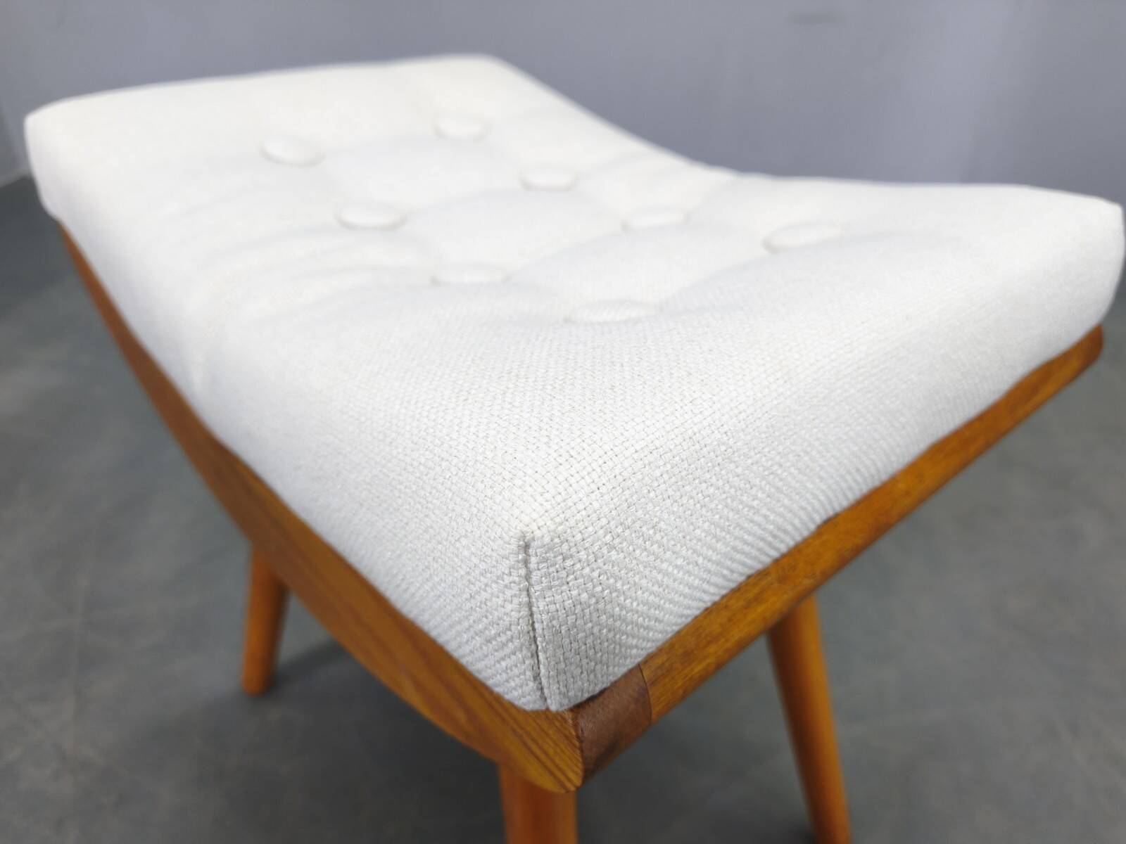 Pair of Mid-Century Maple Wood Stools, 1960, Czechoslovakia