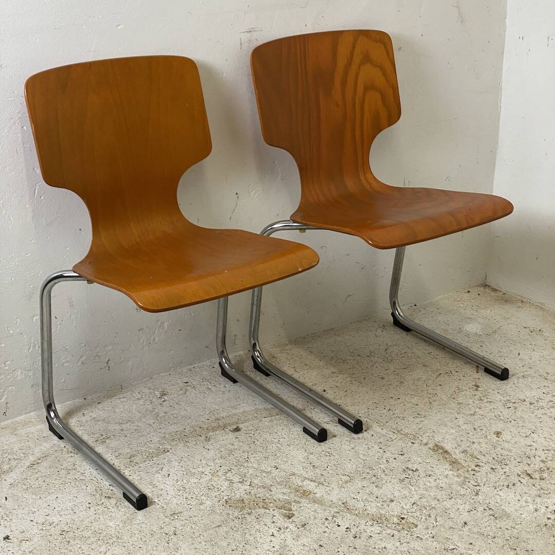 Pair of FLOTTOTO chairs, Pagholz model