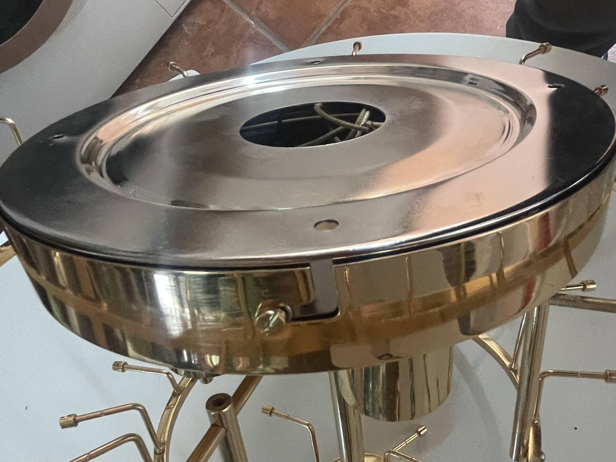 Mid-century modern Italian Venini chandelier in Murano glass Triedri