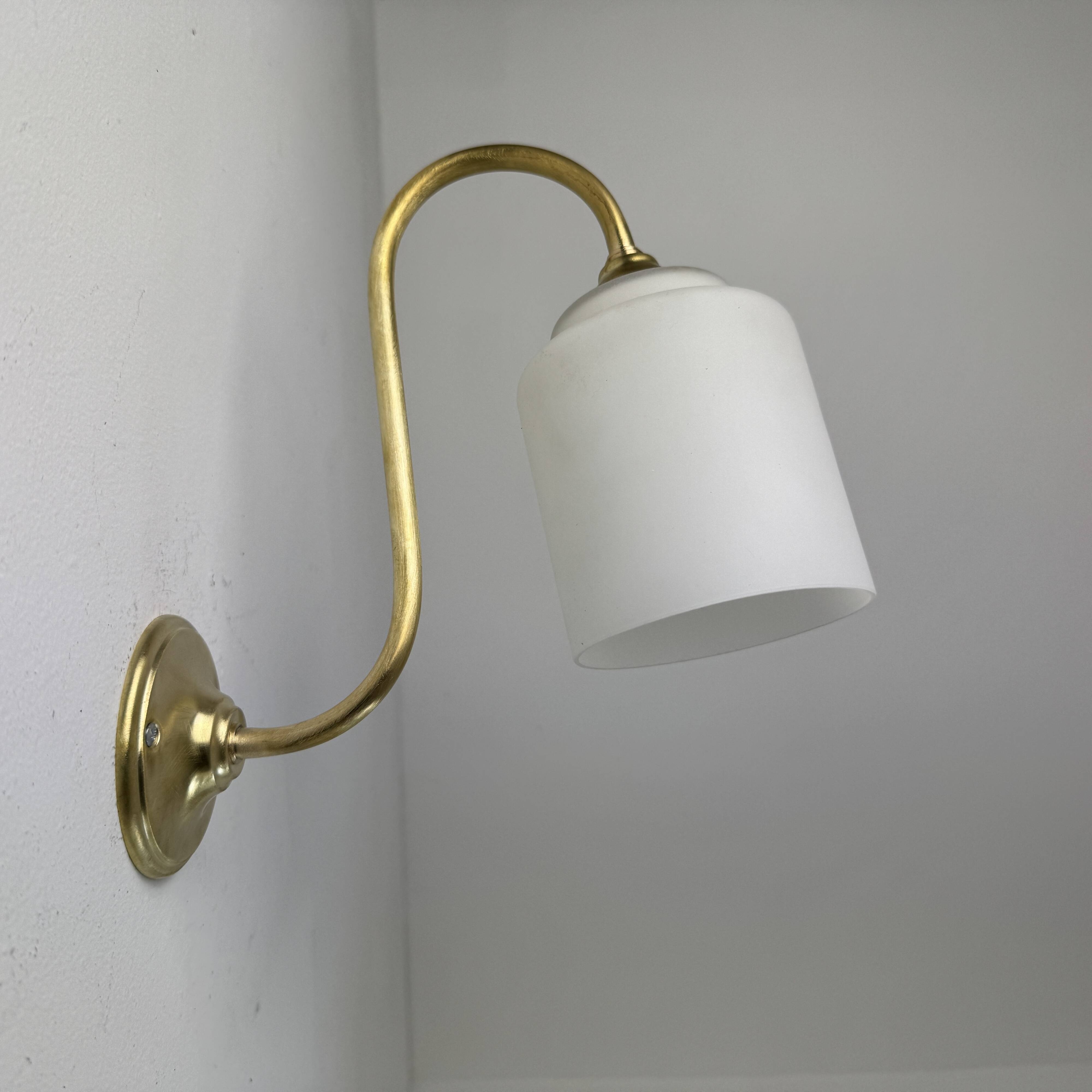 PAIR OF VINTAGE 1950S OPALINE WALL LIGHTS