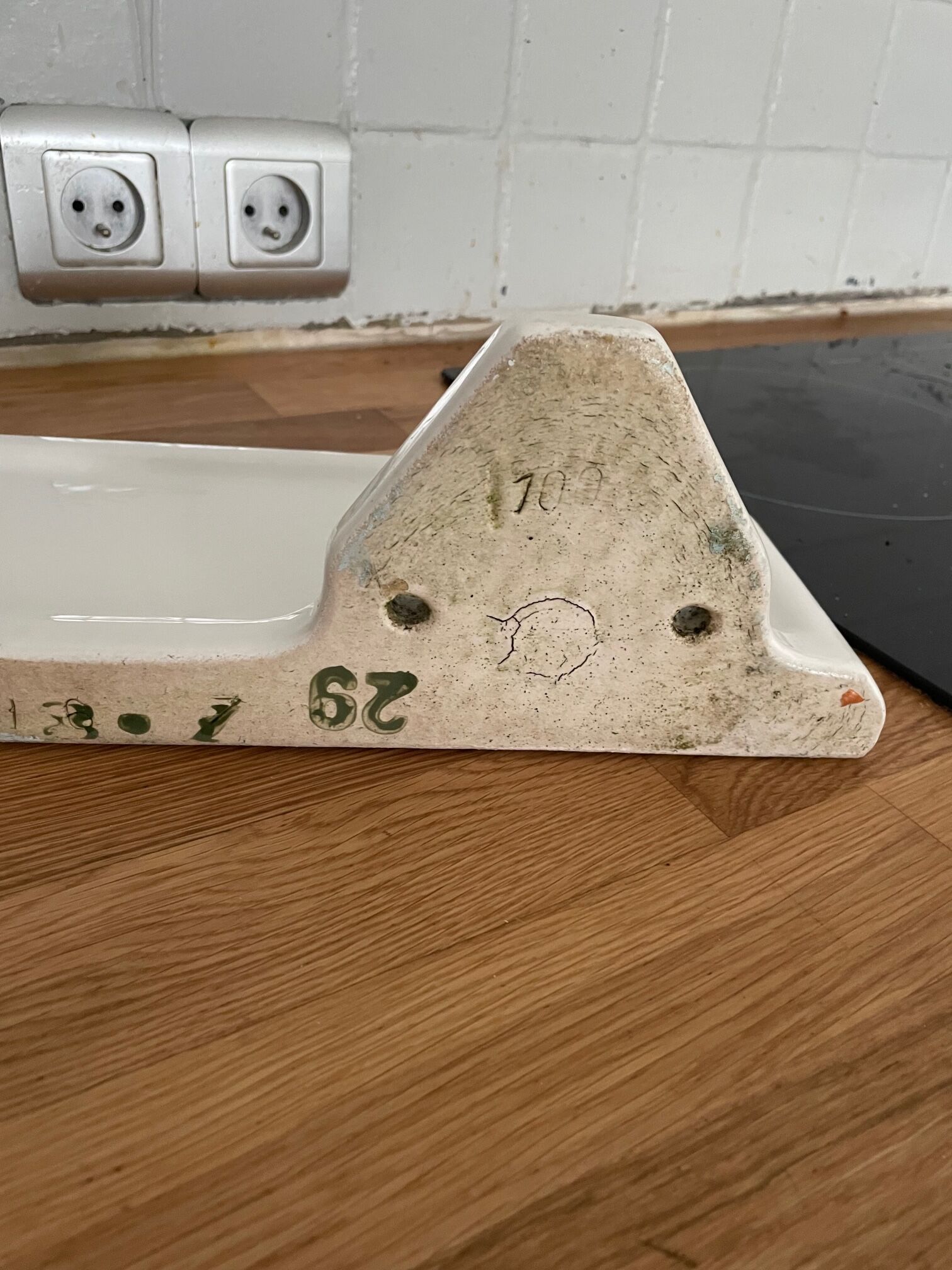 Bathroom tablet from the 50s