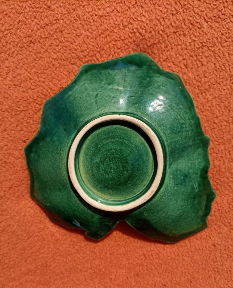 Vide poche rétro feuilles