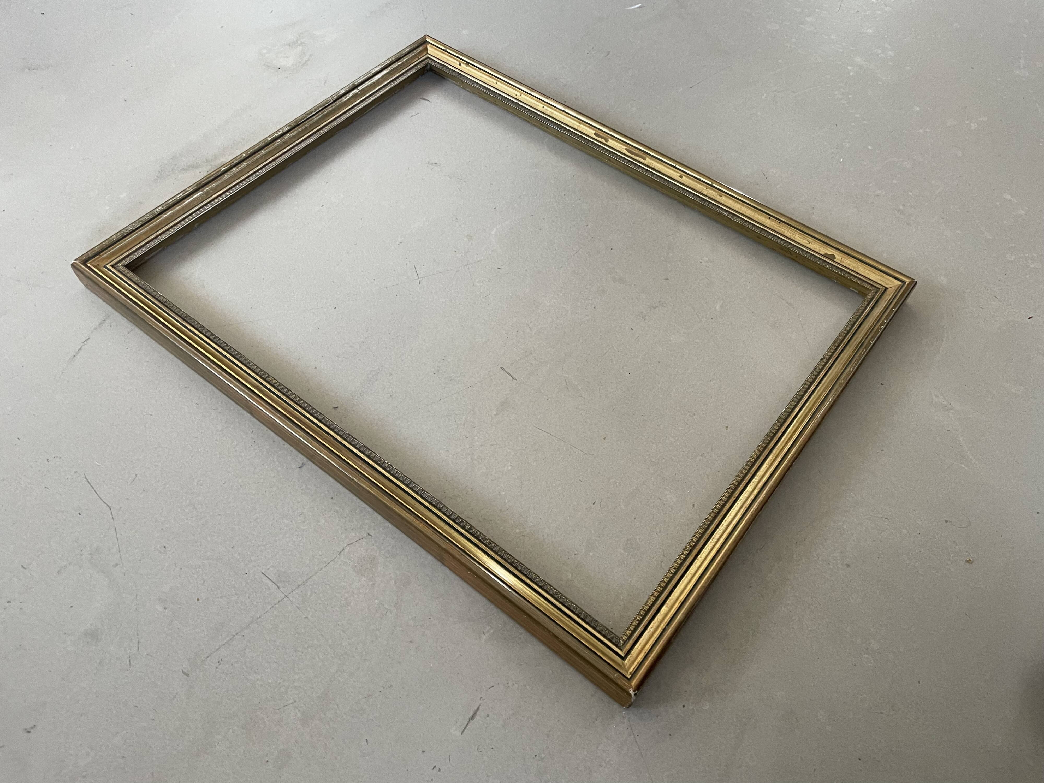 Golden frame 35x45cm