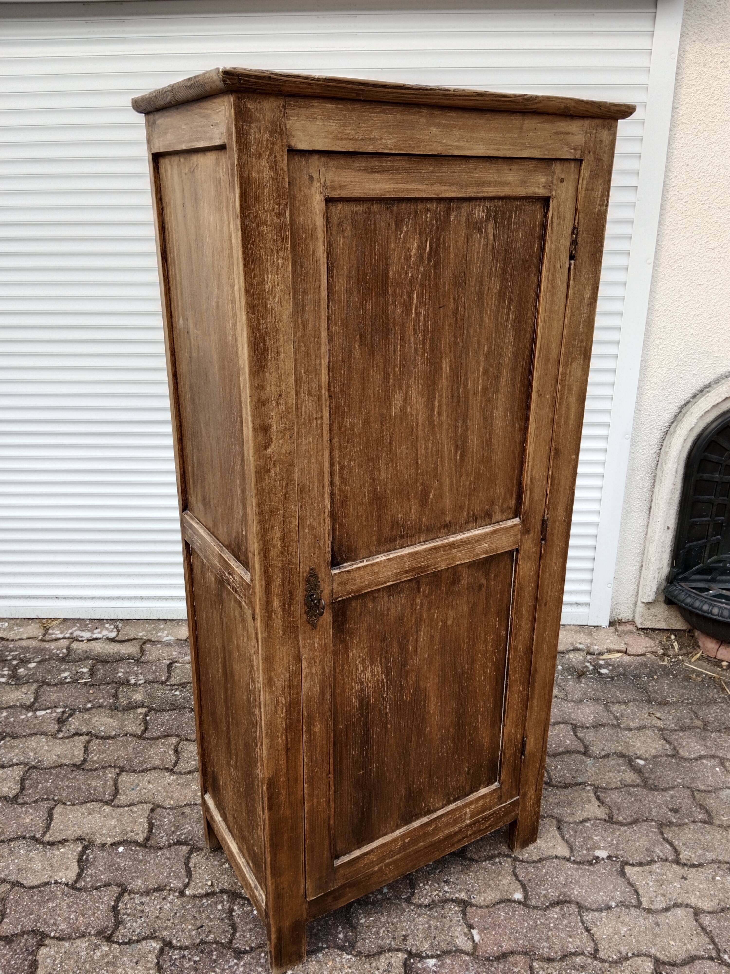 Rough old bonnetière