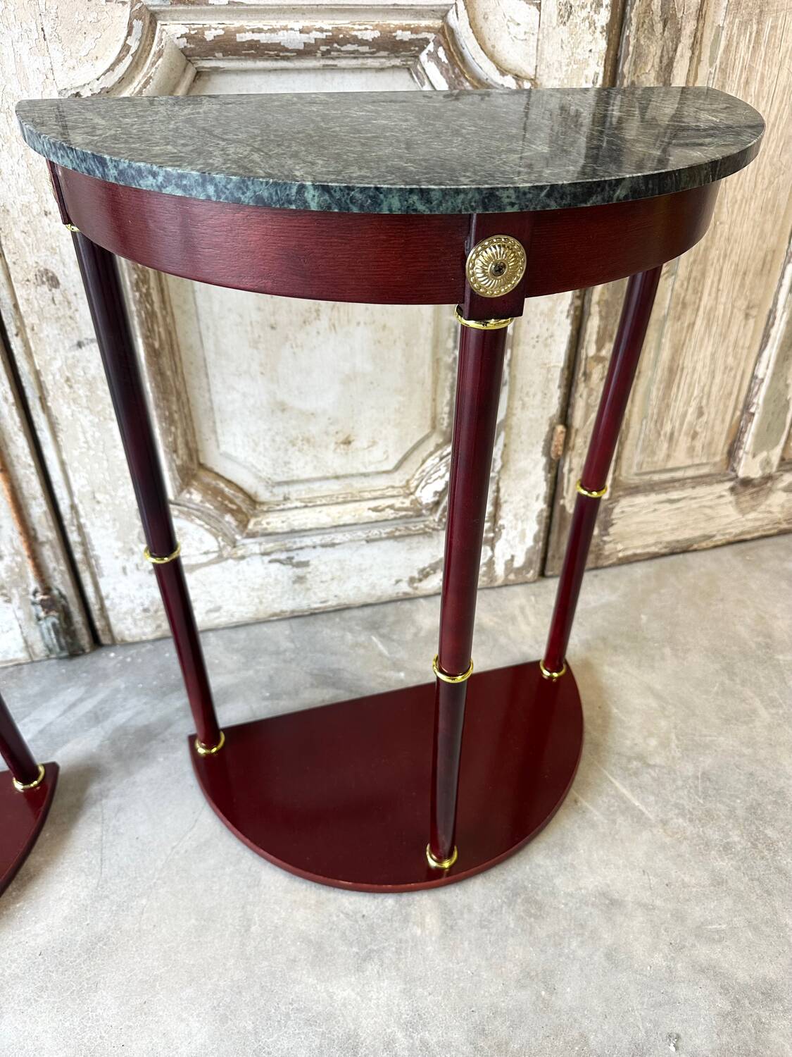 Paire de consoles, chevets table en acajou