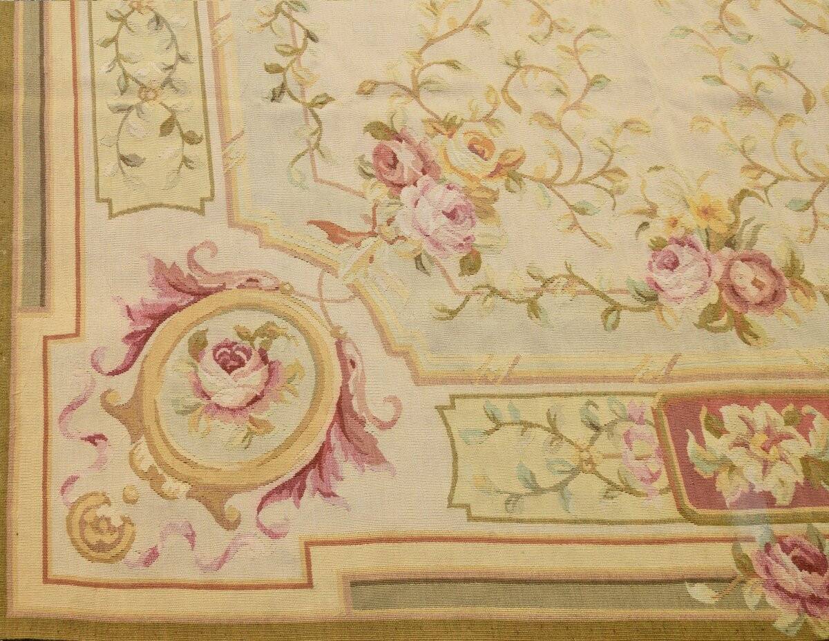 Handmade Aubusson style rug - 180 x 278 cm "Galerie Sardje"