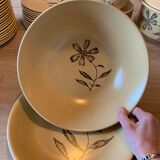 Set of 1980s Sandstone crockery (79 pieces)