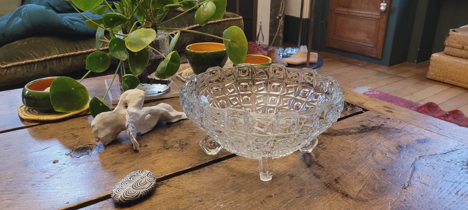 Art Deco glass cup