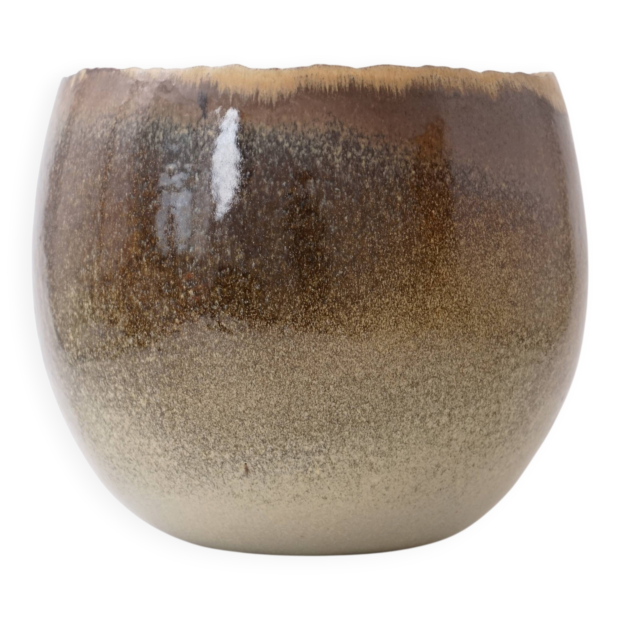 Large studio ceramic bowl by Sabine Jeck