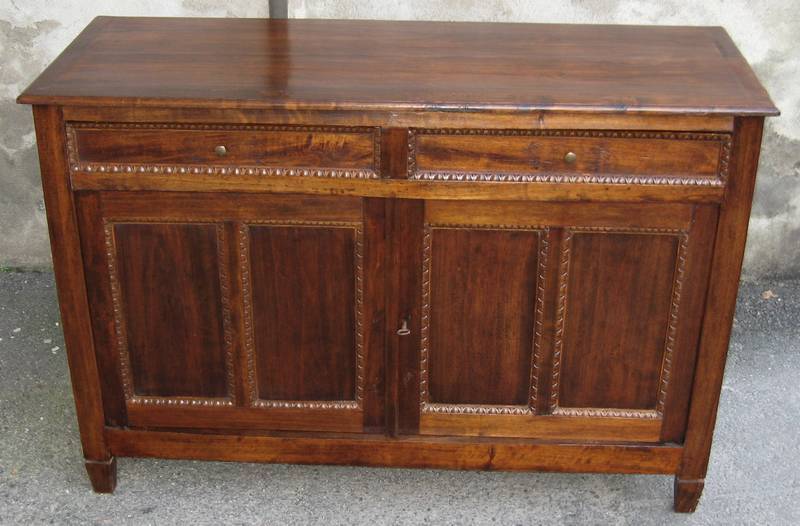 19th-century low enfilade in Biedermeier style