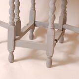 Farmhouse drop-leaf table