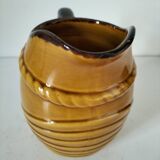 Headband pitcher