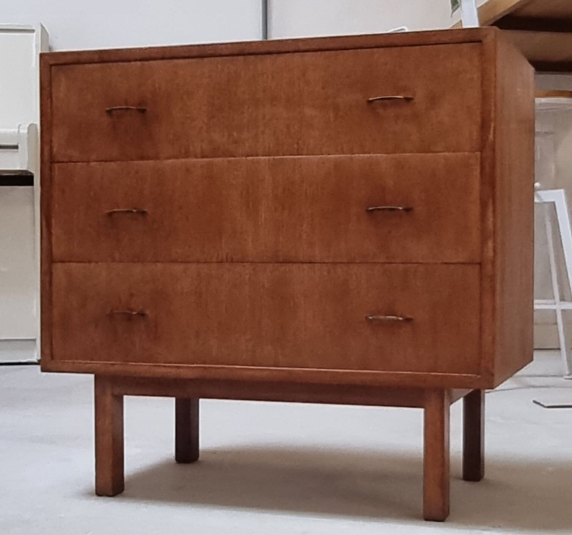 Mid-century drawer cabinet