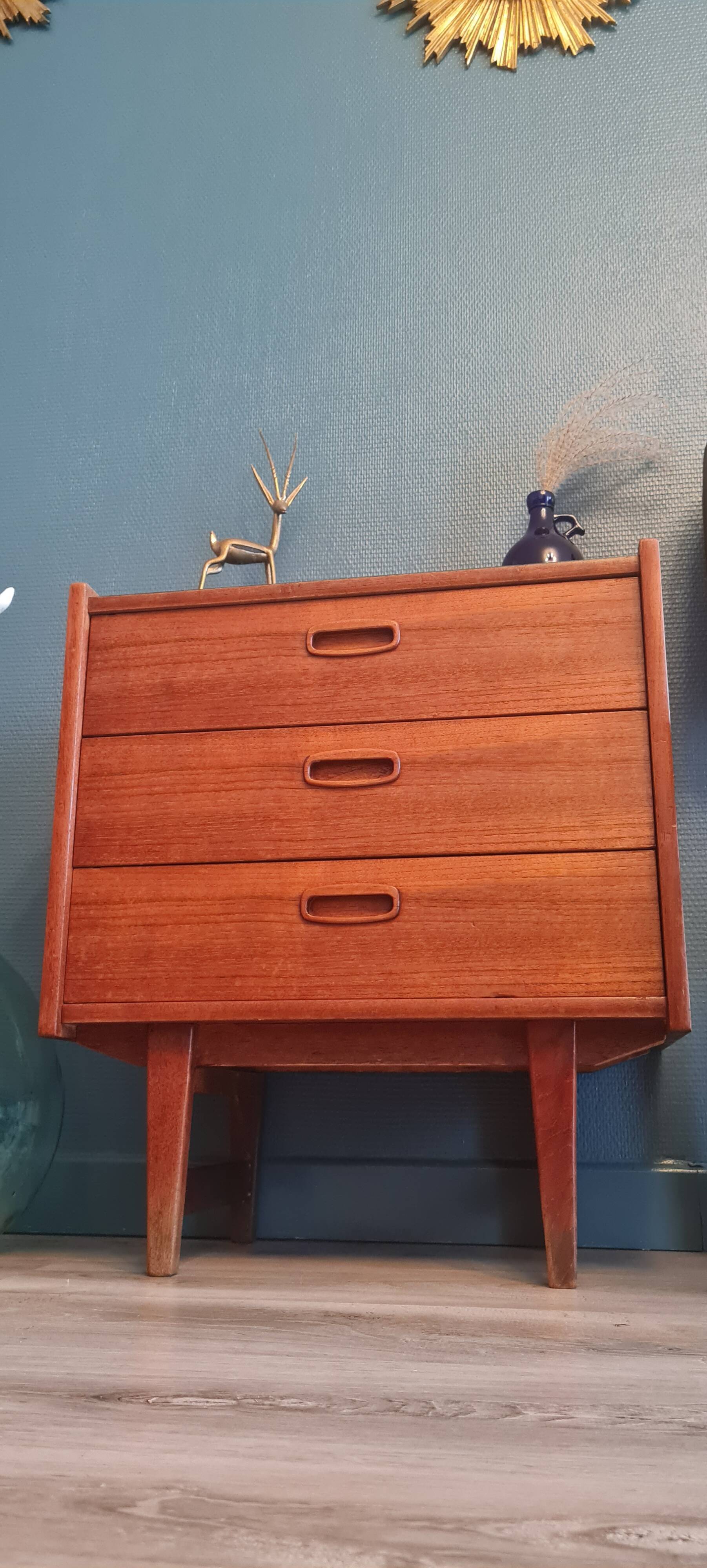 scandinavian commode petite of years 60 brederna gustafssons