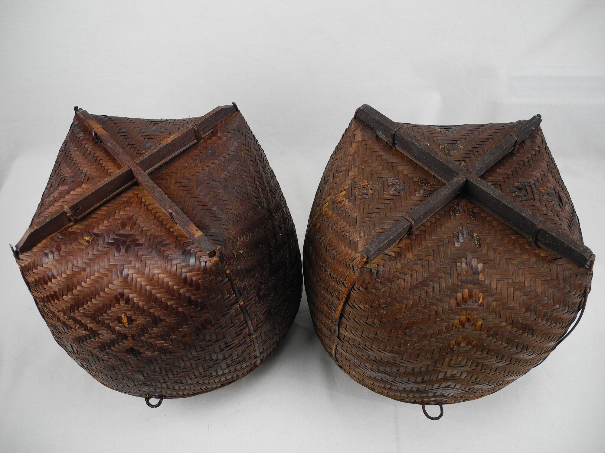 Pair of caches old rattan