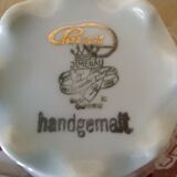 4 Vintage Cups 50