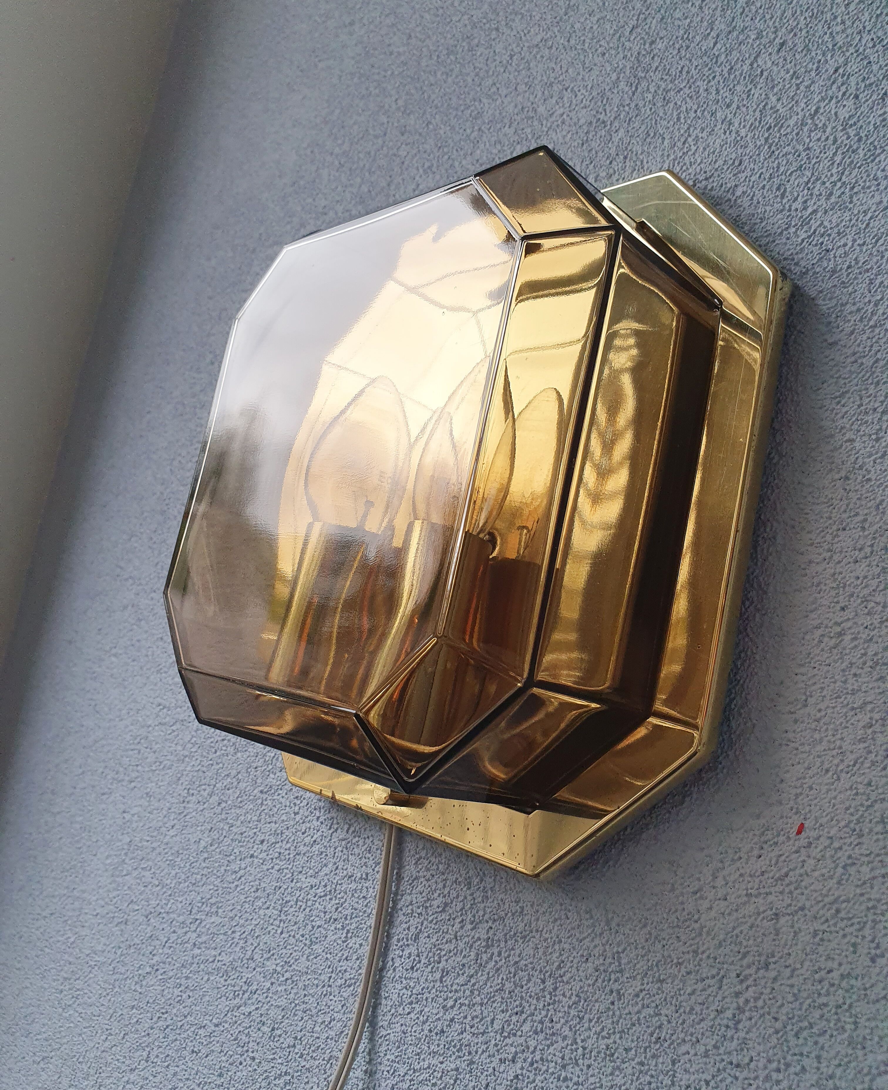Geometric smoke topaz glass wall lamp, Glashütte Limburg, 80s