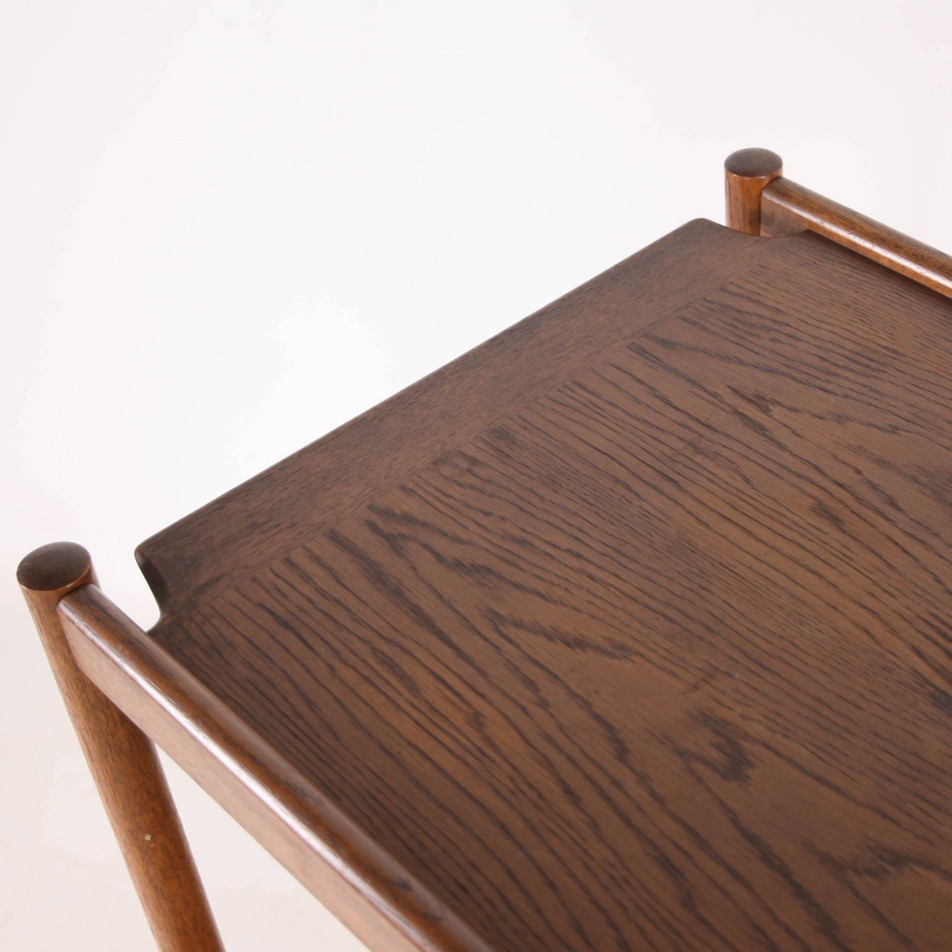Oak dessert table