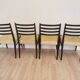 Lot de 4 chaises de salle à manger vintage en bois : similicuir beige, style rétro du milieu du siècle