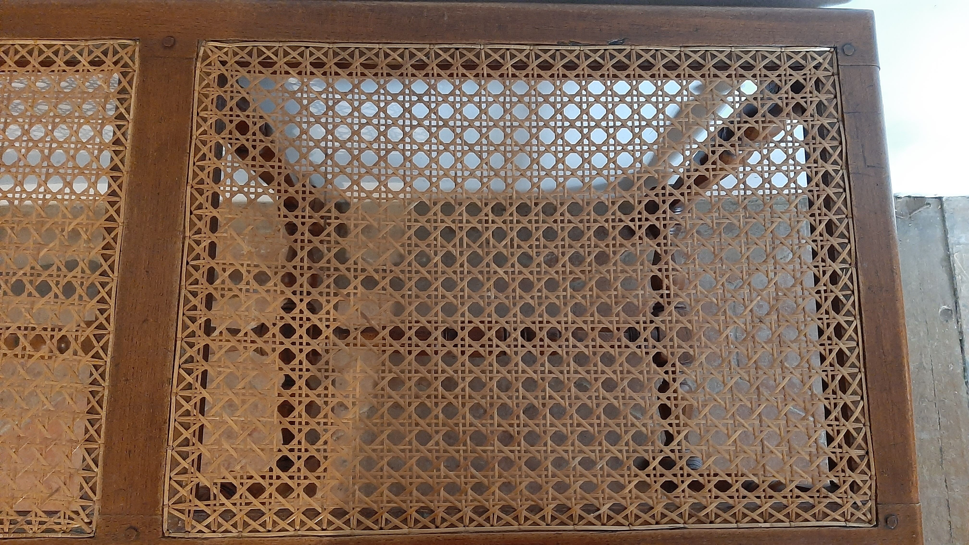 Banquette de piano bout de lit bois & cannage